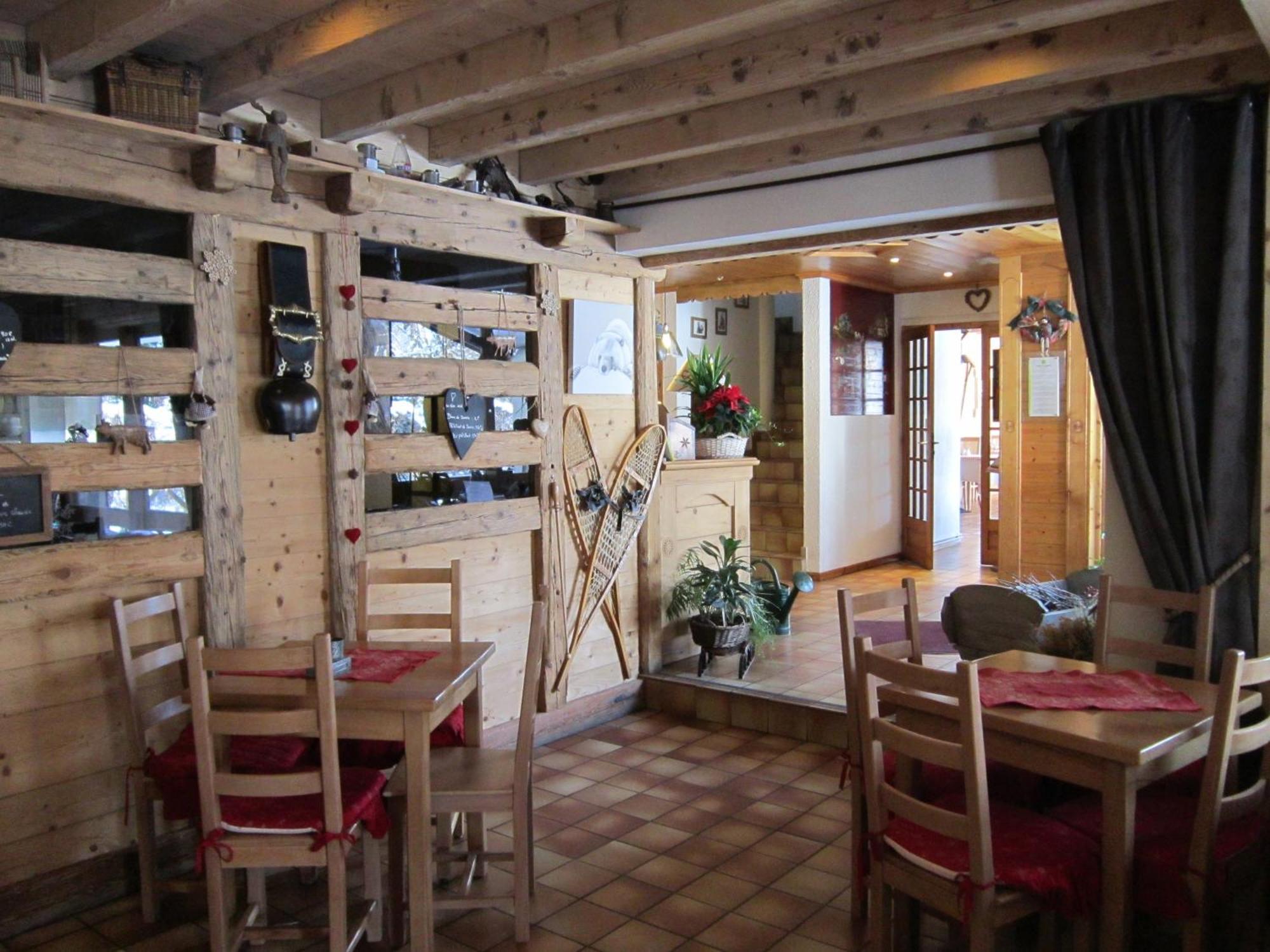 Logis Hotel Gai Soleil 사모엥 외부 사진