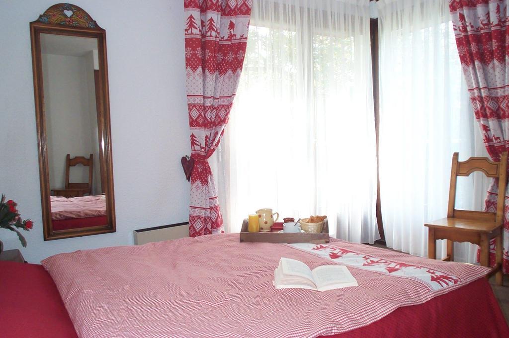 Logis Hotel Gai Soleil 사모엥 객실 사진