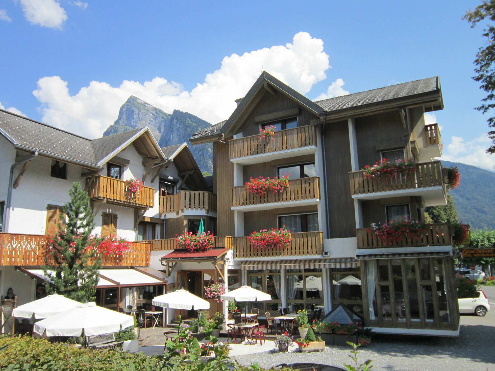 Logis Hotel Gai Soleil 사모엥 외부 사진