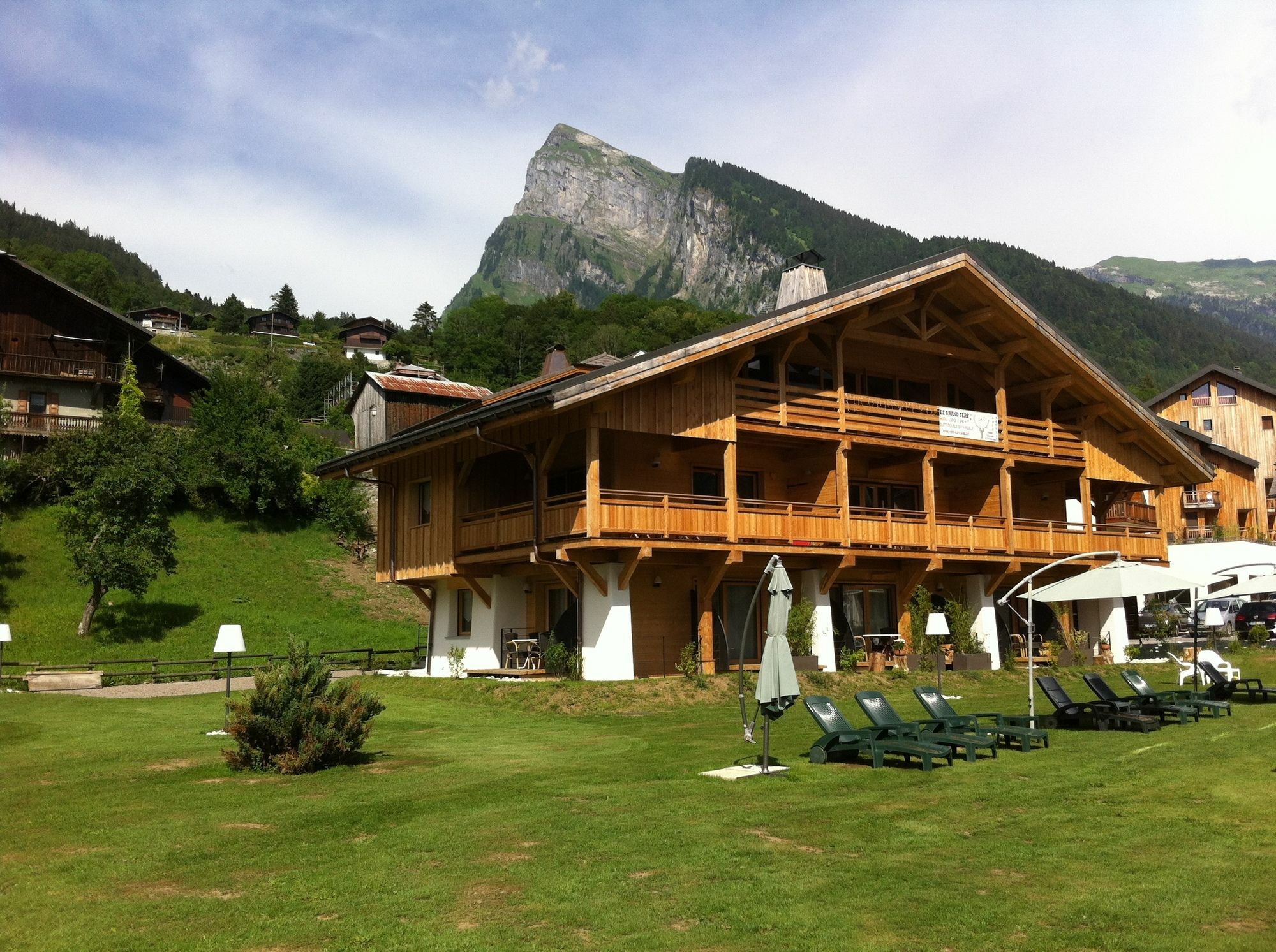 Logis Hotel Gai Soleil 사모엥 외부 사진