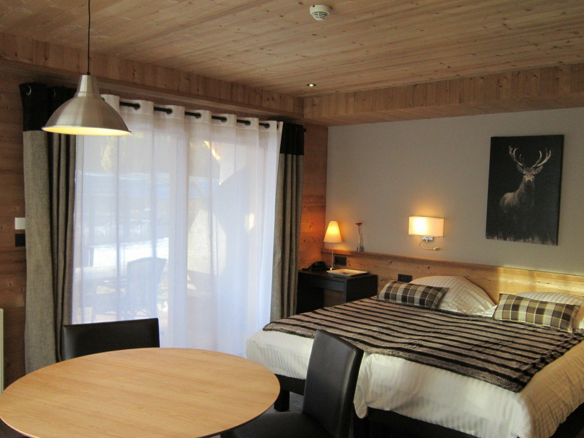 Logis Hotel Gai Soleil 사모엥 외부 사진