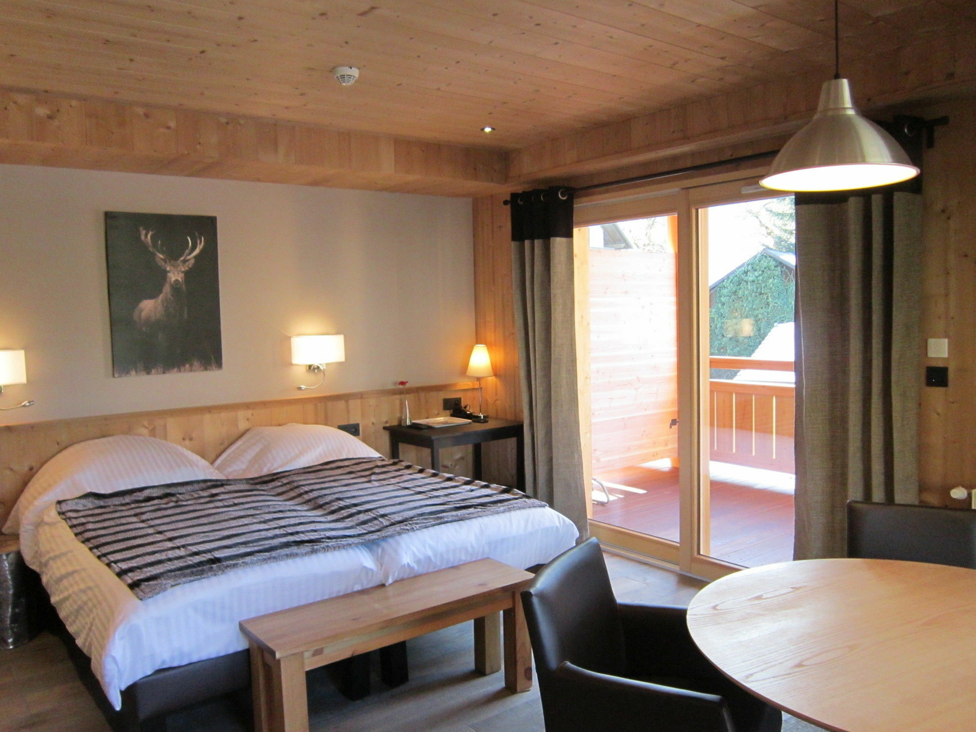 Logis Hotel Gai Soleil 사모엥 외부 사진